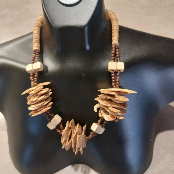 Women's Beige Brown Multi-Shapes Wood Slats/Beads Statement Necklace - Picture 5 of 10